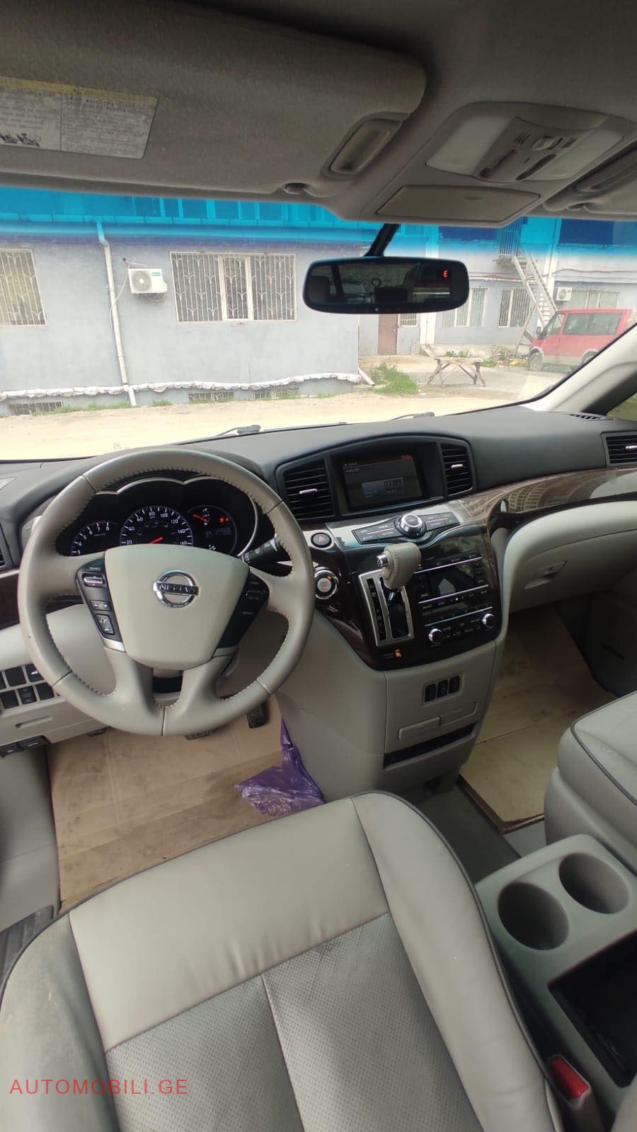NISSAN Quest